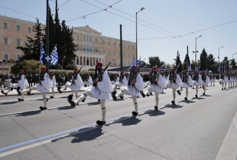 [351443] ΣΤΡΑΤΙΩΤΙΚΗ ΠΑΡΕΛΑΣΗ ΣΤΗΝ ΑΘΗΝΑ ΓΙΑ ΤΗΝ ΕΘΝΙΚΗ ΕΠΕΤΕΙΟ ΤΗΣ 25ης ΜΑΡΤΙΟΥ 1821   (ΒΑΣΙΛΗΣ ΡΕΜΠΑΠΗΣ/EUROKINISSI)
